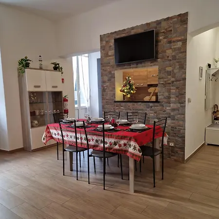 Sofia A Апартаменты Генуя